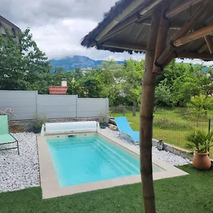  Appartement La Maison Marilyne - T2 Avec Piscine Privative France
